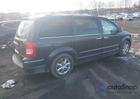 2009 Chrysler Town & Country Limited z USA, uszkodzony, nr VIN 2A8HR64X09R639011
